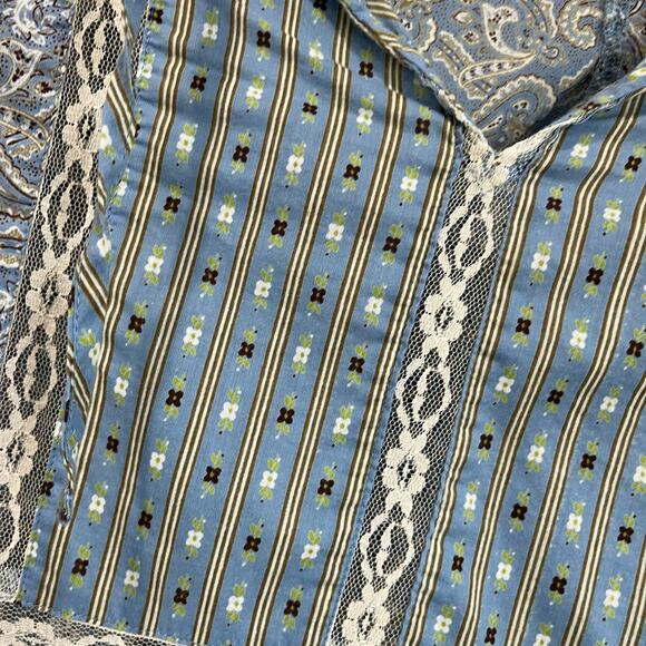 Old Navy Top S Blue Paisley Boho Peasant Blouse Y2K Lace Trim 100% Cotton - Picture 4 of 5